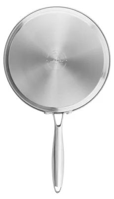 Productafbeelding van ETA roestvrijstalen inductiekookpan Honeycomb I, 28 cm. Geschikt voor inductiekookplaten. Gemaakt van roestvrij staal 18/10. Anti-aanbaklaag. Geschikt voor de vaatwasser