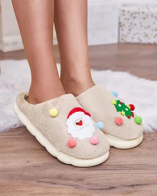 Produktbild von Royalfashion Weihnachtspantoffeln für Damen in Hellbraun Fertemse, Größe 37
