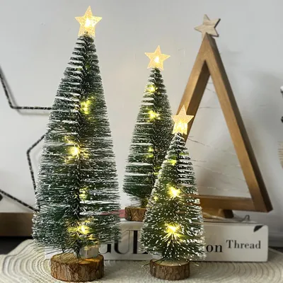 Image de Mini sapin de Noël artificiel - Avec éclairage LED - Décoration de table - Lot de 3