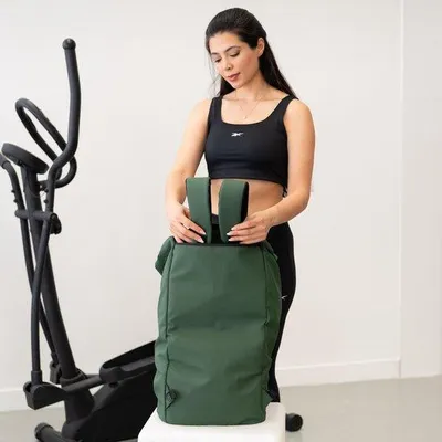 Produktbild von Unyqoos vielseitige ® Sport- und Reisetasche mit Schuhfach, wasserdichter Rucksack für Frauen und Männer, 54 Liter