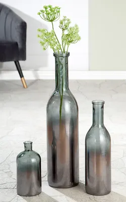 Produktbild von Gilde GlasArt Flaschenvase "Douro" Glas grau 39224