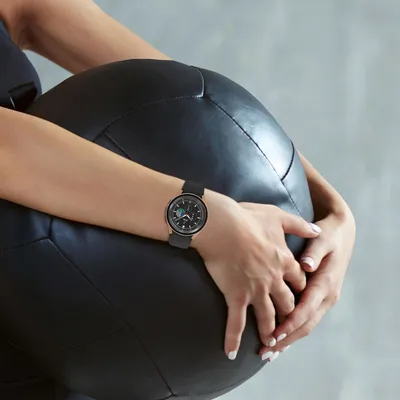 Produktbild von kwmobile 2x Cover kompatibel mit Samsung Galaxy Watch 6 40mm Hülle - Fullbody Fitnesstracker Case Set aus Glas - Altrosa Transparent