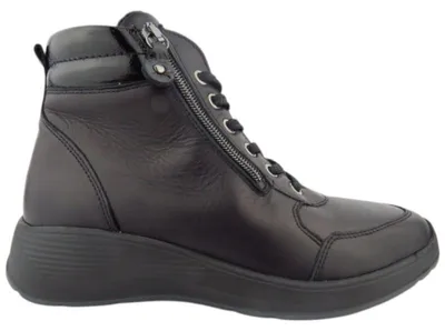 Produktbild von Waldläufer Kalea Schnürstiefel Schwarz
