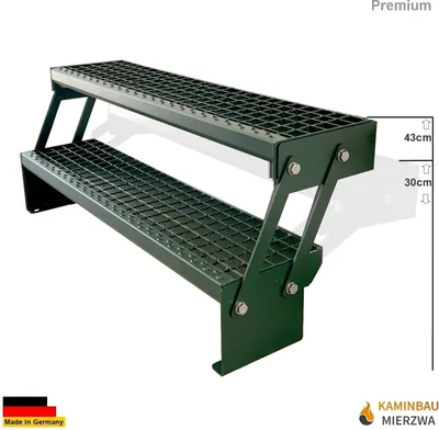 Produktbild von Gitterrost Stahl Wangentreppe 2 Stufen Verstellbar Verzinkt & Grün Pulverlackiert Breite 140cm x Höhe Verstellbar 30-43 cm