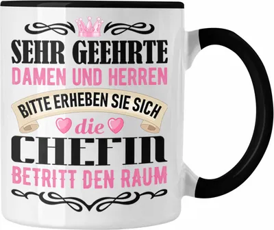 Produktbild von Trendation - Chefin Tasse Geschenk Von Team Beste Chefin Geschenkidee Lustiger Spruch (Schwarz)