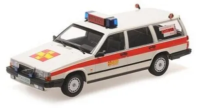 Image de Minichamps 1:18 VOLVO 740 GL BREAK (1986) - ASB COLOGNE