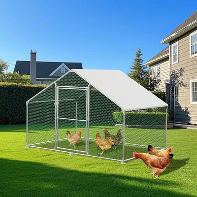 Imagen del producto de Gallinero grande de 3x2x2 metros, con un recinto exterior y un techo impermeable con protección UV, estructura de acero galvanizado y una puerta resistente. Ideal para gallinas, patos, gansos y otros animales pequeños, duradero y resistente a la intemperie
