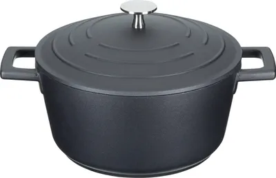 Produktbild von MasterClass, leichte Auflaufform mit Deckel, Topf aus Aluminiumguss, perfekt für Eintöpfe und langsam garende Fleischsorten, schwarze Pfanne, 2,5 Liter/20 cm