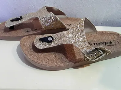 Produktbild von modisch flippige Sandale in Glitzeroptik Glitzer, Gr: 36, 37, 38, NEU
