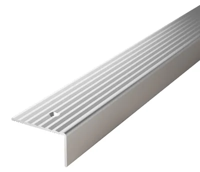 Produktbild von VILO Treppenkantenprofil G220 - Gebohrt 37x20mm - Aluminium Treppenwinkel - 186 cm - Silber