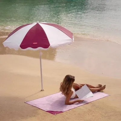 Immagine prodotto di Grande ombrellone da spiaggia UPF 50+ 210x160 cm, color granata