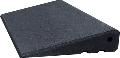 Produktbild von Bordsteinrampe Pro 65 mm hoch aus Gummigranulat hochverdichtet Auffahrrampe Türschwellenrampe LxBxH 500 x 280 x 65 mm schwarz
