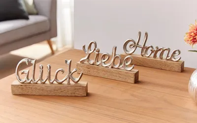 Produktbild von 3er Set Schriftzug "Liebe, Home & Glück" aus Aluminium in silber & Mango Holz, Deko Aufsteller