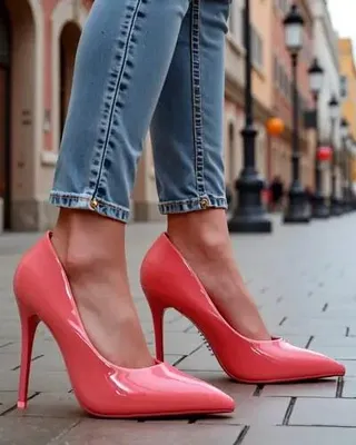 Obrázok produktu pre Royalfashion Dámske klasické špicaté lodičky Dofenis, veľkosť 41