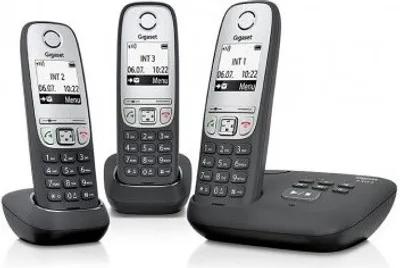 Produktbild von Gigaset A415A TRIO Strahlungsarmes Schnurlostelefon mit Anrufbeantworter, Farbdisplay, Rufnummernanzeige, 2 zus?tzliche Mobilteile, 18h Sprechzeit, 8 Tage Standby, Freisprechfunktion, DECT