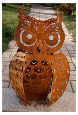 Produktbild von Eule aus Edelrost in filigraner 3D-Optik für Garten und Terrasse