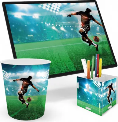 Produktbild von itenga Schreibtischunterlage V1 mit Papierkorb und Stifteköcher eckig FUSSBALL