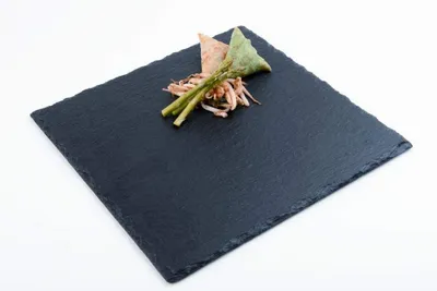 Produktbild von Naturschieferplatte, 25 x 25 cm, Materialstärke 6-9 mm, mit möbelschonenden Füßchen