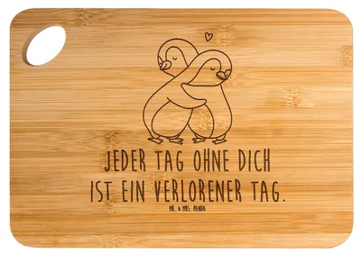 Produktbild von Mr. & Mrs. Panda Holzbrett Pinguine Kuscheln - Transparent - Geschenk, Valentinstag, Freundin, für Partner, Hochzeitstag, Jahrestag, jausenbrett, Frauen, Frühstücksbrett