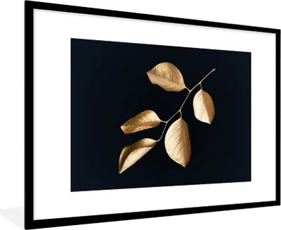 Produktbild von MuchoWow® Gerahmtes Poster Blätter - Zweig - Gold - Luxus 90x60 cm - Poster mit Schwarzem Bilderrahmen Wandposter Rahmen Foto Bilder - Wanddekoration - Fotos