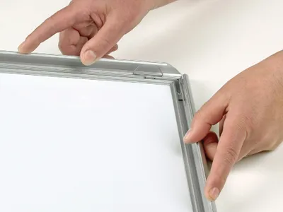Produktbild von Bi-Office Plakatrahmen aus Aluminium DIN A4