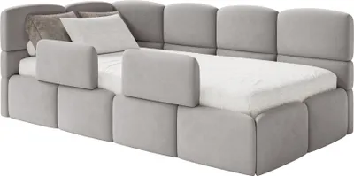 Produktbild von Selsey Cloudy – Kinderbett 120x200, Kopfteil links, Matratze & Bettkasten, Samt Hellgrau