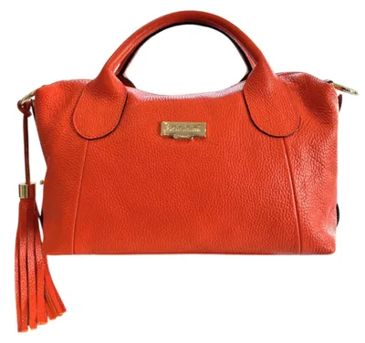 Produktbild von Handtasche für Damen, aus Rindsleder, Modell Lucca, hergestellt in Italien, rot
