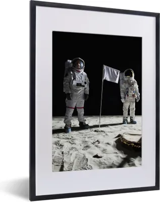 Produktbild von MuchoWow® MuchoWow® Gerahmtes Poster Mond - Astronauten 30x40 cm - Poster mit zchwarzem Bilderrahmen - Wandposter Schlafzimmer