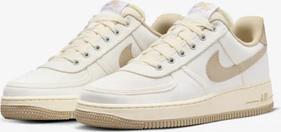Produktbild von Nike Air Force 1 '07 "Sail and Limestone", Braun/Beige, Größe: 36,5