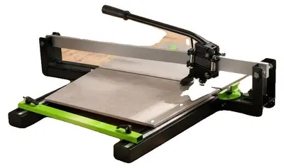 Imagen del producto de Cortador de baldosas, posicionamiento láser preciso, superficie de goma antideslizante, color verde