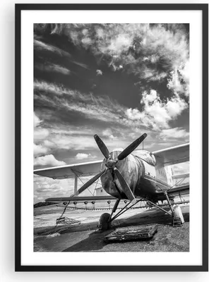 Produktbild von Gerahmtes Poster - Schwarzer Rahmen - An-2 Flugzeug Schwarzweiß - 50x70 cm - Wand Bild - Wanddeko - Wandbilder - Wandposter - Bilderrahmen - Bilder - Kunstdruck - Wandbild - P2BPA50x70-4228