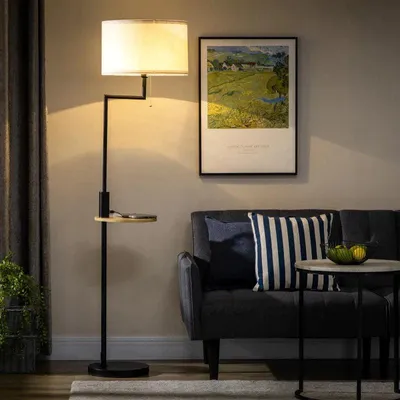 Immagine prodotto di Lampada da terra con ripiano e porta USB | Colore: Naturale, Nero, Beige | Dimensioni: 40x40x168 cm