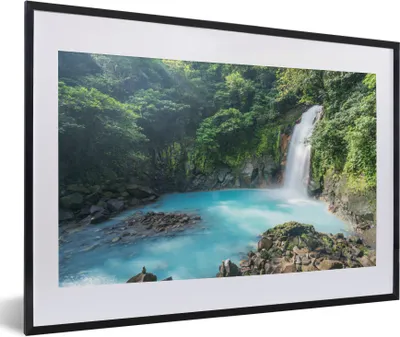 Produktbild von MuchoWow® Gerahmtes Poster Wasserfall in Costa Rica 60x40 cm - Poster mit Schwarzem Bilderrahmen Wandposter Rahmen Foto Bilder - Schlafzimmer - Plakat in Rahmen - Drucken