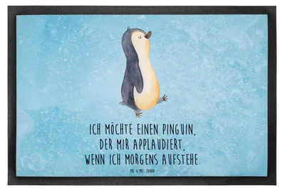 Produktbild von Mr. & Mrs. Panda Schmutzmatte Pinguin marschieren 60 x 90 cm - Eisblau - Geschenk, Schmutzfangmatte, Unausgeschlafen, Bruder, Spazieren, fußmatte, Aufstehen, Gummimatte