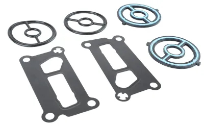 Zdjęcie produktu dla Zestaw uszczelek chłodnicy oleju silnikowego – wytrzymały i solidny model LF02 14 700 – zamiennik do modeli MAZDA 3, 5, 6 i CX-7