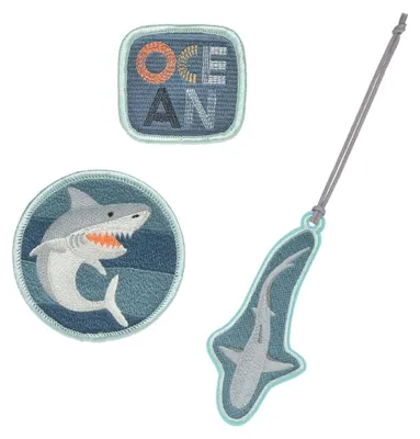 Image de Pendentifs et écussons décontractés - Kit scolaire Unique, Requin (édition Océan)