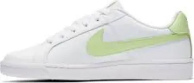 Image de Nike Chaussures Wmns Court Royale, 749867121