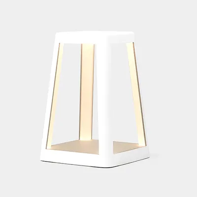 Zdjęcie produktu dla Lampa LED Lexon Lantern z ładowarką indukcyjną biała