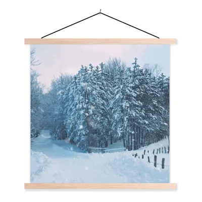 Produktbild von MuchoWow® Textilposter Wald - Schnee - Winter 60x60 cm mit holzfarbenen Rahmen - Wanddekoration
