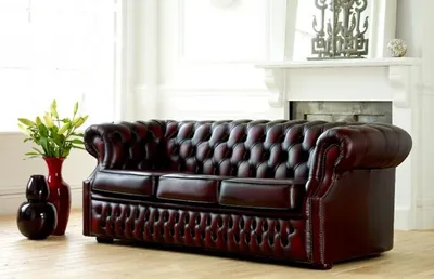 Image de Canapé Chesterfield en cuir, ensemble de trois places