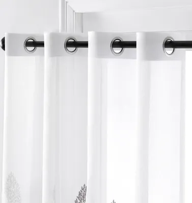 Obrázek produktu pro sada 2 listů Výšivka Záclony Sheer Eyelet Záclony pro obývací pokoj dekorace Voile záclony s šedou a bílou listy 140x225cm