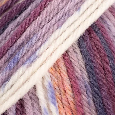 Produktbild von DROPS Fiesta Sockenwolle – Lila Regen Print, Weich & Strapazierfähig, Perfekt für Handgestrickte Socken