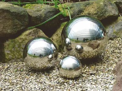 Produktbild von Dekokugel Edelstahl 3er Set glänzend - 13 / 20 / 30 cm - Deko Gartenkugel Schwimmkugel Teichkugel silber poliert für Außen und Innen