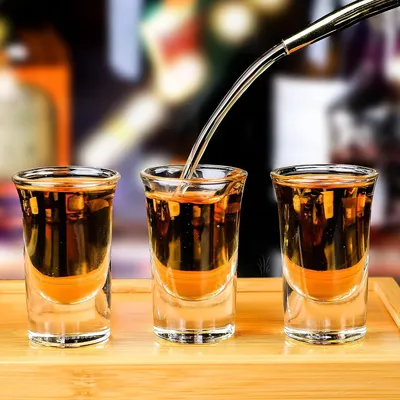 Produktbild von Klares Borrelglas Set - 24 Stück - geeignet für Cocktails und Desserts