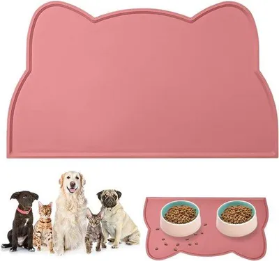 Produktbild von Famanu Futtermat Antirutsch für Hunde, Katzen und Kaninchen - 44 x 24 cm