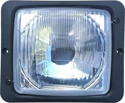Obrázok produktu pre Svetlomet 12V 24V E20 IP54 s diaľkovým a stretávacím svetlom pre traktory, traktory a poľnohospodárske stroje