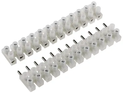 Produktbild von ChiliTec 17908 Lüsterklemmen für 2,5-4,0mm², 12 Klemmen Messingeinsatz, transparent, steckbar