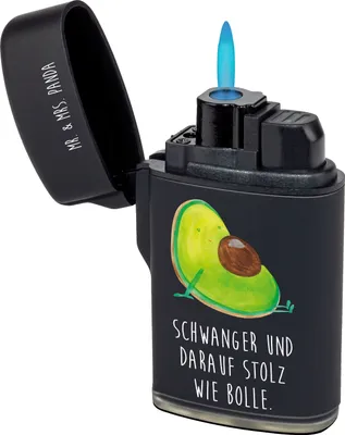 Produktbild von Mr. & Mrs. Panda Feuerzeug Avocado Schwangerschaft - Schwarz - Geschenk, Gasfeuerzeug, Baby, zigarettenanzünder, Schwanger, anzünder, sturmfeuerzeug, Feuerzeuge, Liebe
