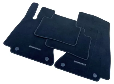 Immagine prodotto di Tappetini per Mercedes-Benz Classe C (W206), colore nero, in velluto, accessori originali AMG