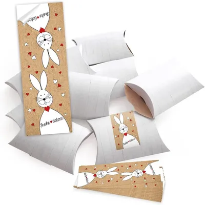 Produktbild von 10 kleine Geschenkboxen Holz Optik weiß 14,5 x 10,5 cm ca. 3 cm + 10 Banderolen Osteraufkleber 5 x 15 cm Ostern Osterhase rot weiß Herz Verpackung Aufkleber Frohe Ostern zum Befüllen